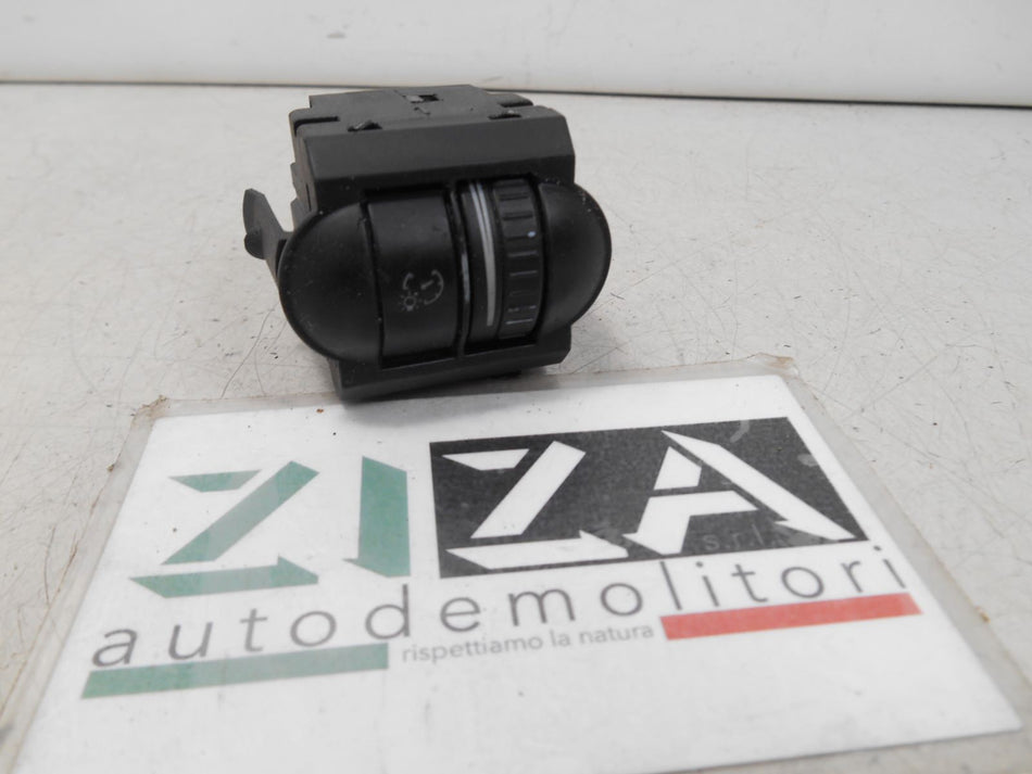 Interruttore Regolazione Luce Quadro VW Golf V 2005 1K0941334