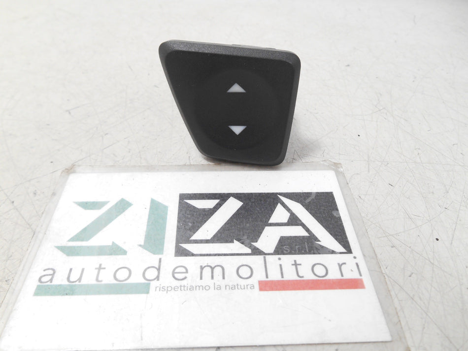 Pulsante Alzacristalli Anteriore Sinistro Fiat 500 312 2012 28767 E30499