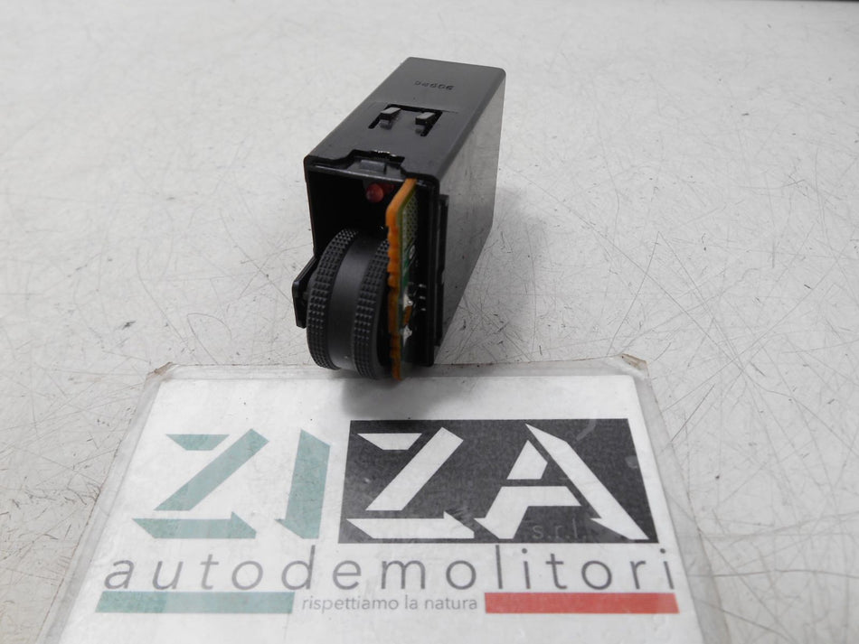 Interruttore Regolazione Luce Quadro Hyundai i10 2010 751U90070