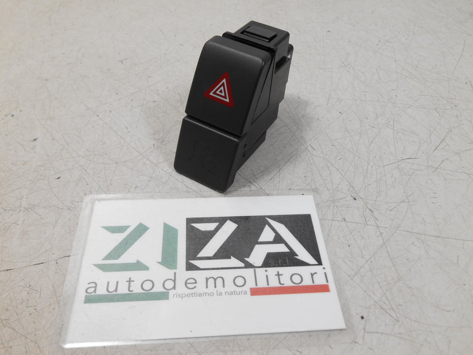 Pulsante 4 Frecce Emergenza Suzuki Splash 2010 37430-52K00