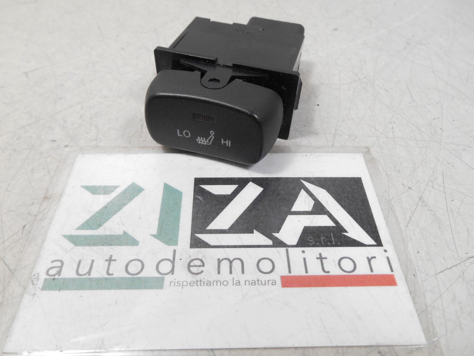 Pulsante Riscaldamento Sedile SsangYong Korando C200 2013 202008972 1