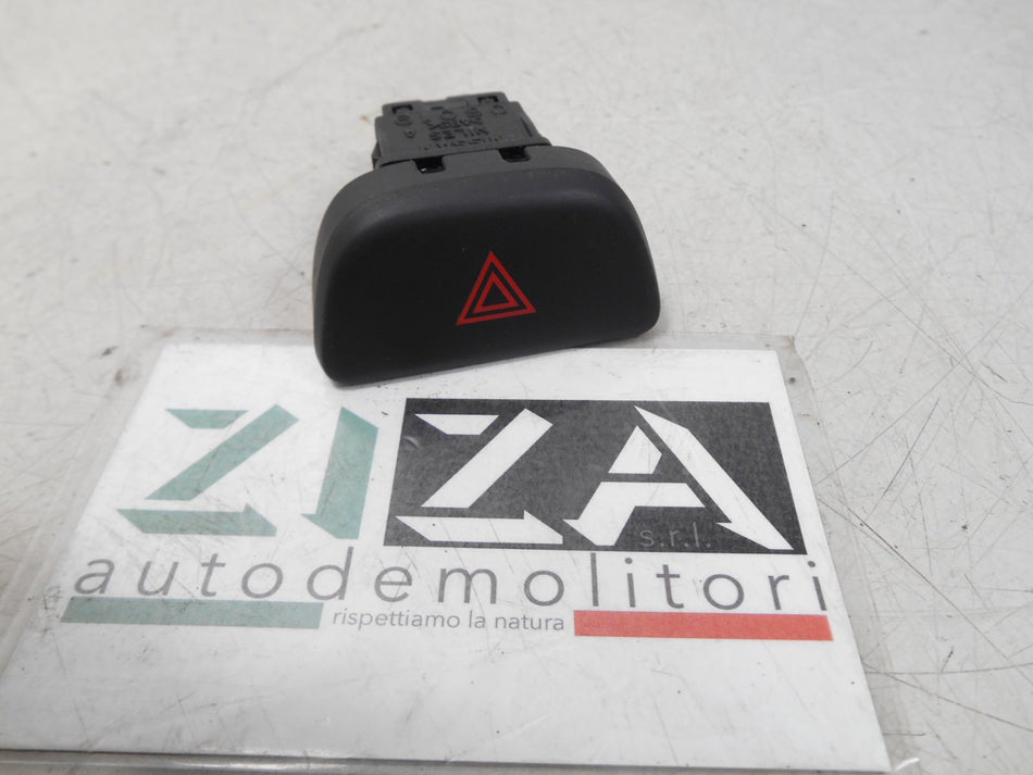 Pulsante 4 Frecce Emergenza Nissan Micra K13 2011