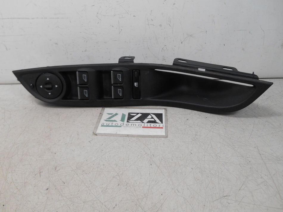 Pulsantiera Alzacristalli Anteriore Sinistra Ford Focus III 2017 F1ET-14A132-CC