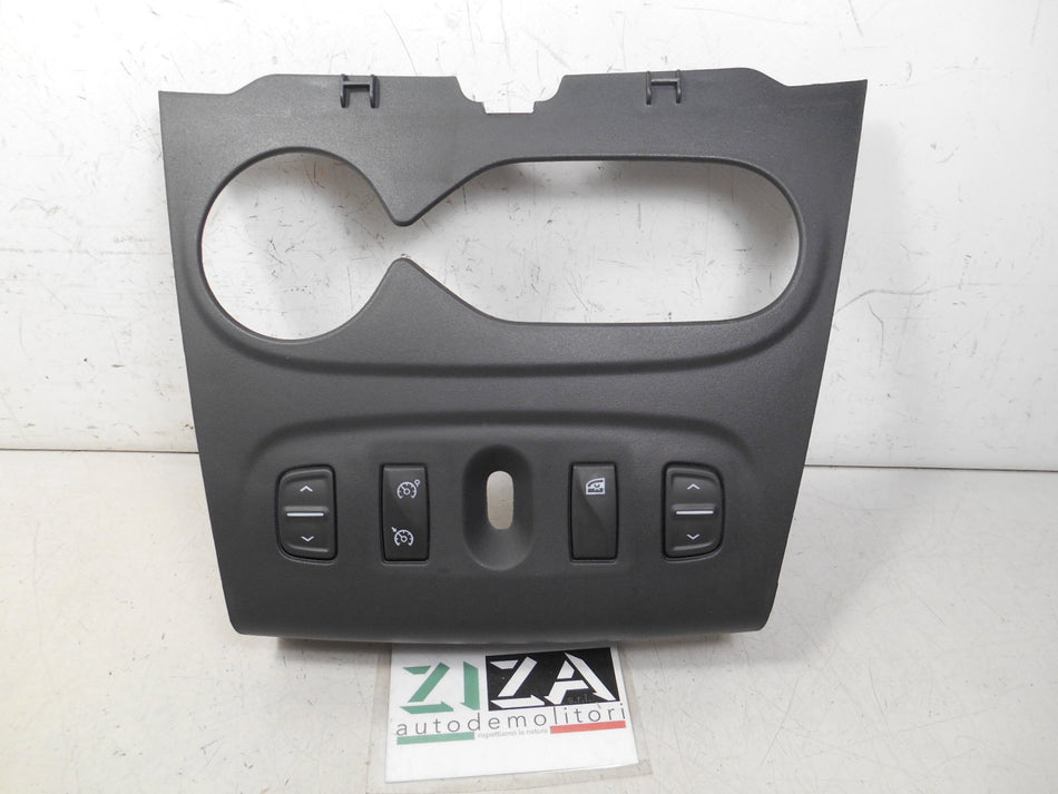 Pulsantiera Centrale + Cornice Dacia Sandero Stepway 2020 275002137R