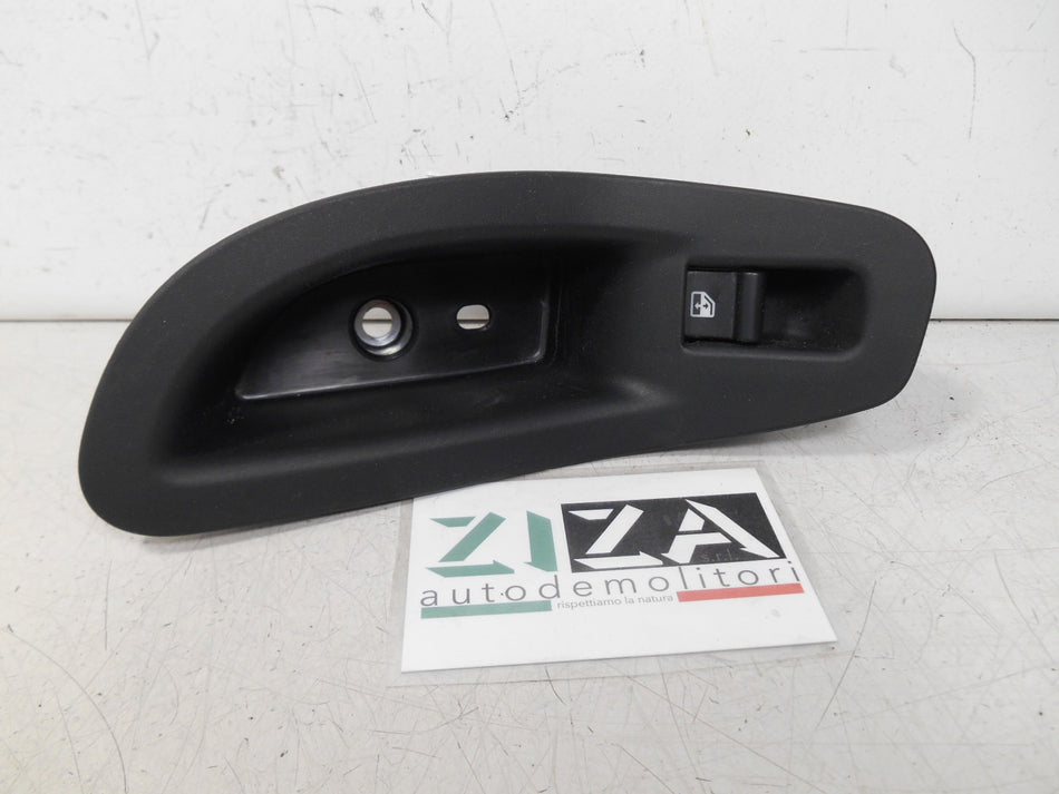 Pulsantiera Alzacristalli Posteriore Destra Fiat 500X 334 2015
