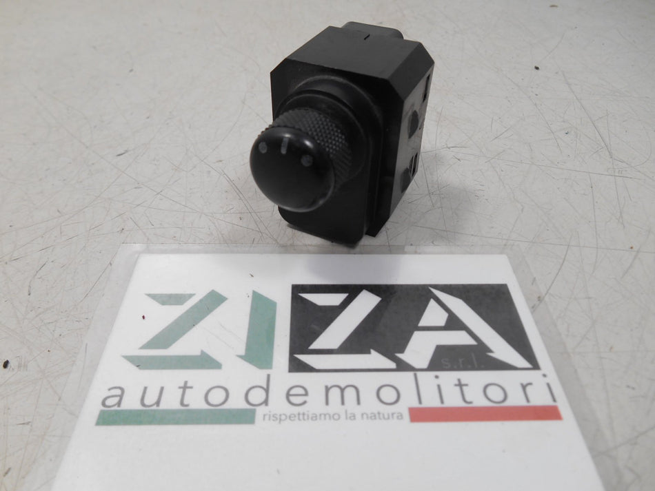 Pulsante Regolazione Specchietti Suzuki Splash 2009 62J00