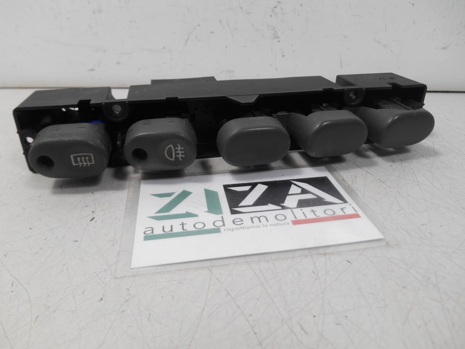 Pulsantiera Centrale Fiat Punto 176 1996 Retronebbia Lunotto Termico