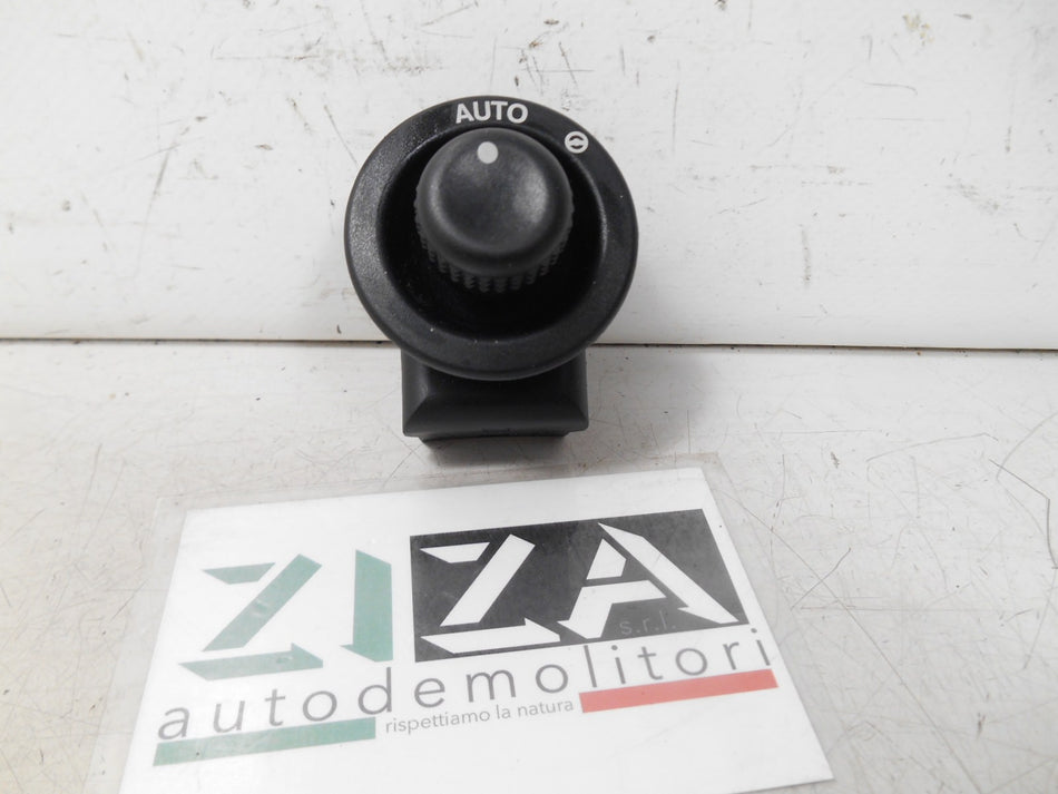 Pulsante Regolazione Volante Range Rover Sport 2008 XPB500180