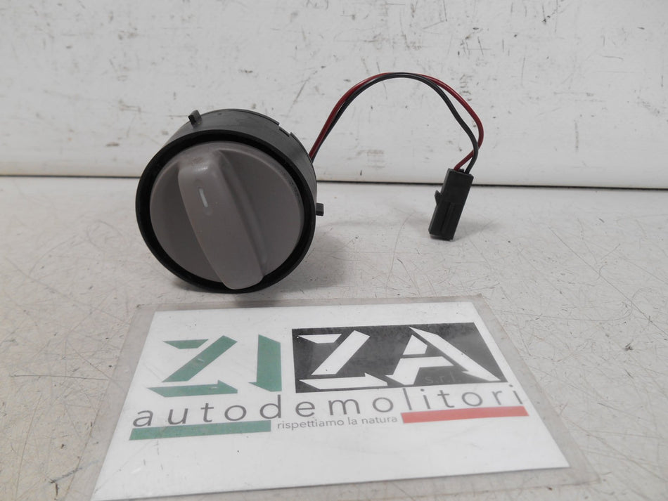 Manopola Tetto Apribile VW Passat 3C 2007 1K0959613