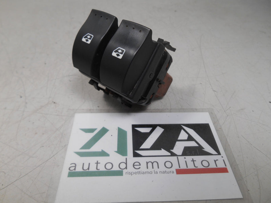 Pulsantiera Alzacristalli 2 Tasti Renault Megane II 2006 315050B