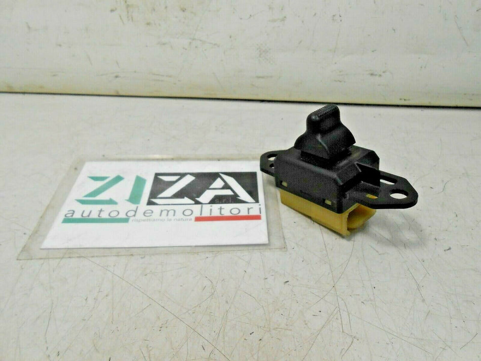 Pulsante Alzacristalli Chrysler Voyager IV 2002 04685727AA