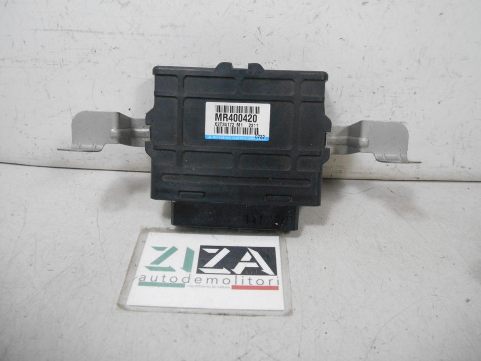 Centralina ESP ABS Mitsubishi Pajero III 2002 MR400420 X2T34172