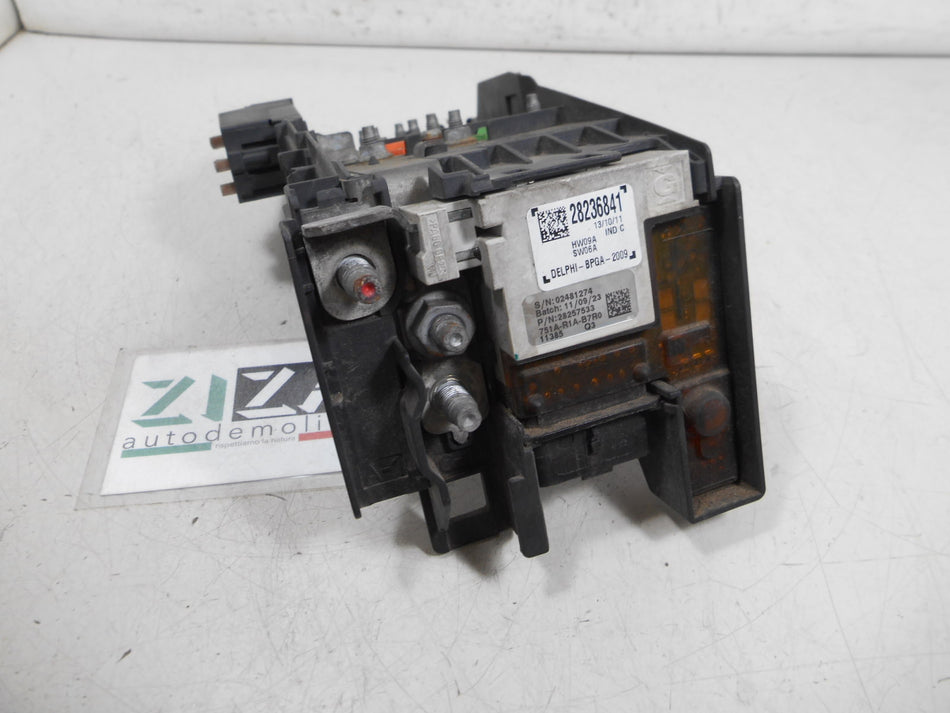 Centralina Batteria Peugeot 3008 I 1.6 9HR 2011 28236841 28257533 9666527580