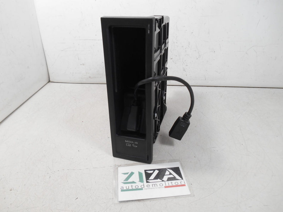 Interfaccia Multimediale + Cavo USB VW Passat 3C 2010 5N0035342B 5N0035558