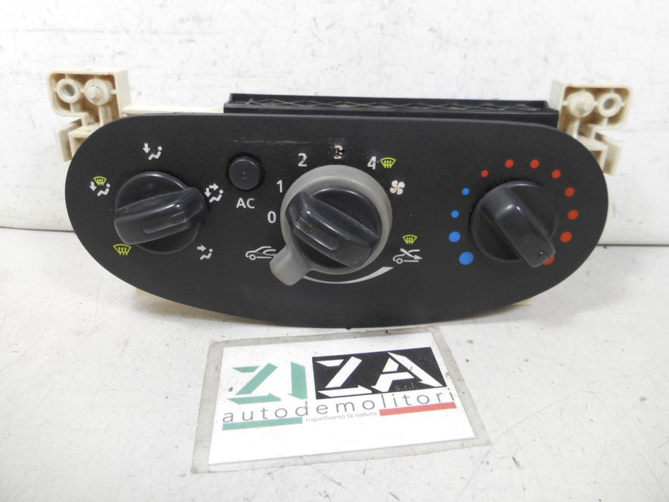 Centralina Comando Aria Clima A/C Dacia Sandero 2010 T1001639U N106278B