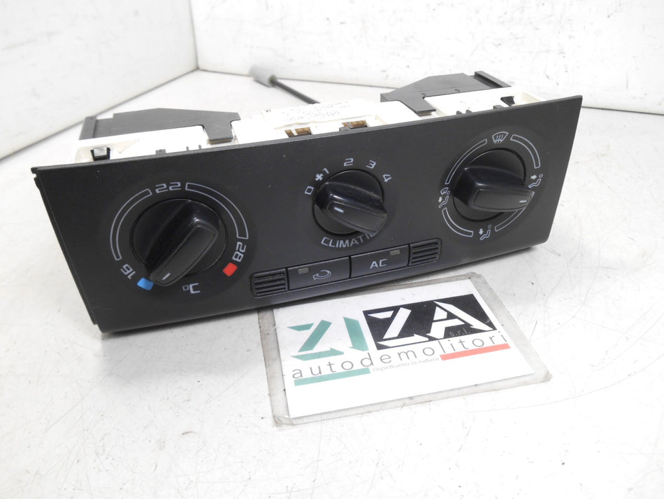 Centralina Comando Aria Clima A/C Skoda Fabia 5JF 2011 5J0820045B