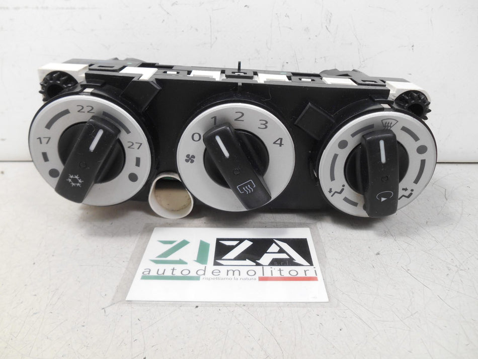 Centralina Comando Aria Clima A/C Mitsubishi Colt P7820A256-G 69660071