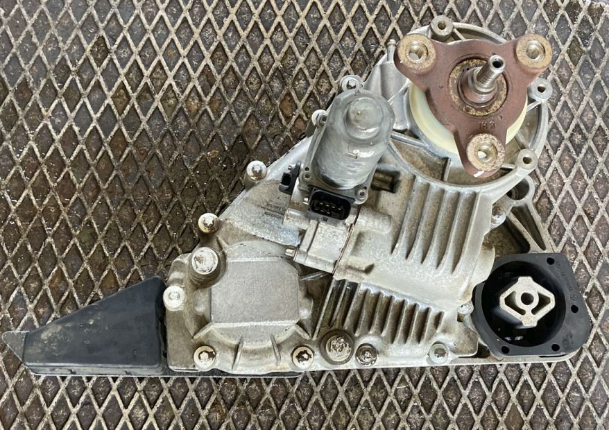 Ripartitore Cambio 4x4 BMW X3 E83 2.0 110kW 150Cv 204D4 2006 2710 7545710