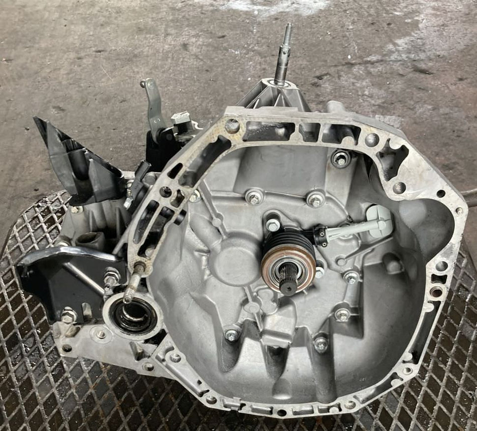 Cambio Manuale 5 Marce Renault Clio III 1.5 63kW 86Cv K9K T7 2010 JR5 124