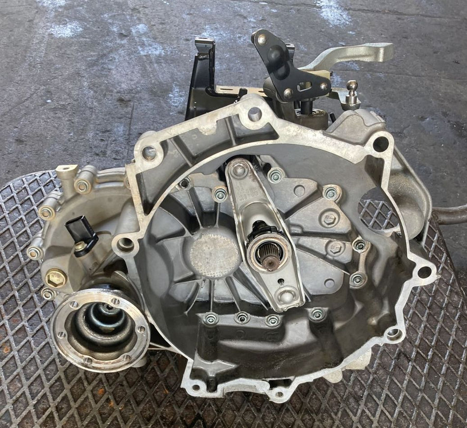 Cambio Manuale 5 Marce VW Polo 9N 1.2 12V 47kw 64cv AZQ 2002 02T301103A FQE