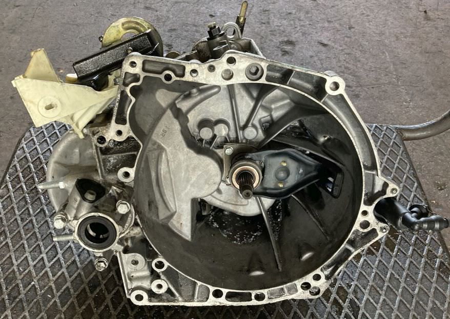 Cambio Manuale 5 Marce Citroen C4 Coupe 1.6 HDi 66kW 90Cv 9HX 2006 20DM75