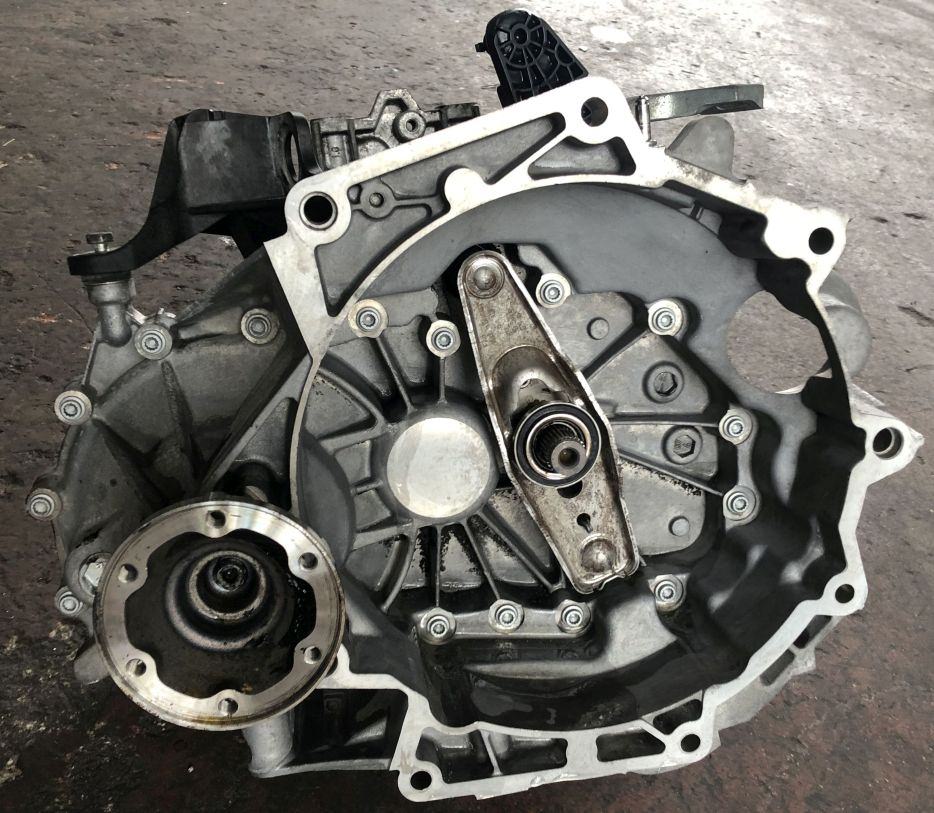 Cambio Manuale 5 Marce VW Golf V 1.6 75kW 102Cv BSE 2008 JHV 02T301103AB