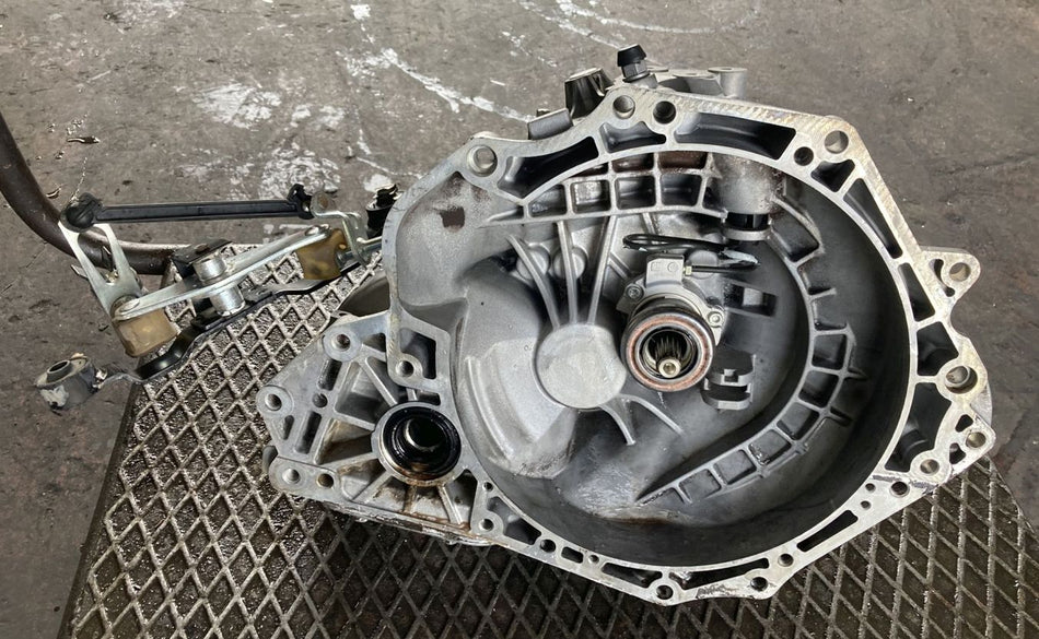 Cambio Manuale 5 Marce Opel Astra H 1.6 85kw 115cv Z16XER 2010 2T4C394