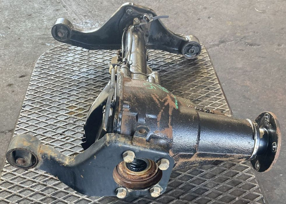 Differenziale Anteriore Mitsubishi Pajero 2002 3.2 118kw 4M41 MR453792