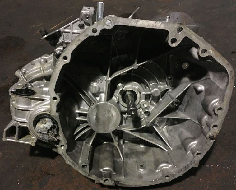 Cambio Manuale 6 Marce Nissan Qashqai J10 2WD 2.0 M9R 110kW 150Cv 2009 JG70