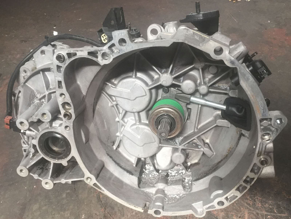 Cambio Manuale 5 Marce Mitsubishi Space Star 1.9 75kW F9Q1 2005 220M56L2