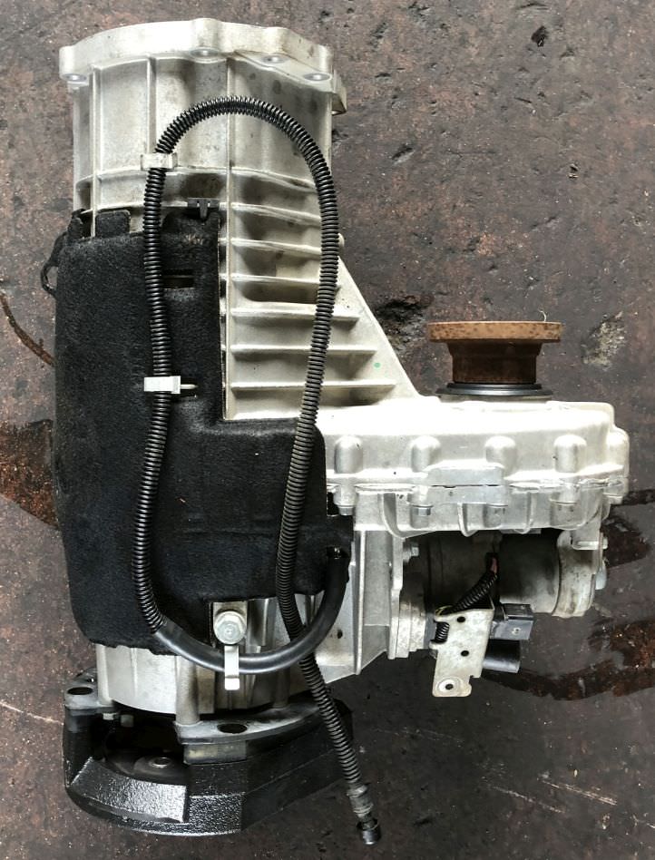 Ripartitore Cambio 4x4 VW Touareg I Res 3.0 TDI 176kw 240cv CAS 2008 JXF 0AD341601C 0AD341011G