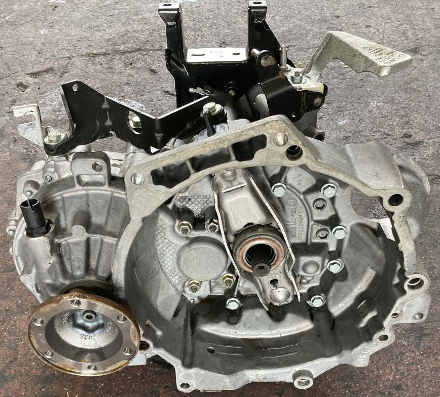 Cambio Manuale 5 Marce VW Polo 9N 1.4 TDI 55kw 75cv AMF 2005 GGV