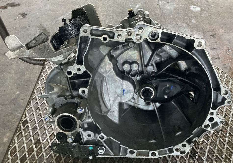 Cambio Manuale 6 Marce Peugeot 208 II 1.5 BlueHDI 75kw 102cv YH01 2023 20V257