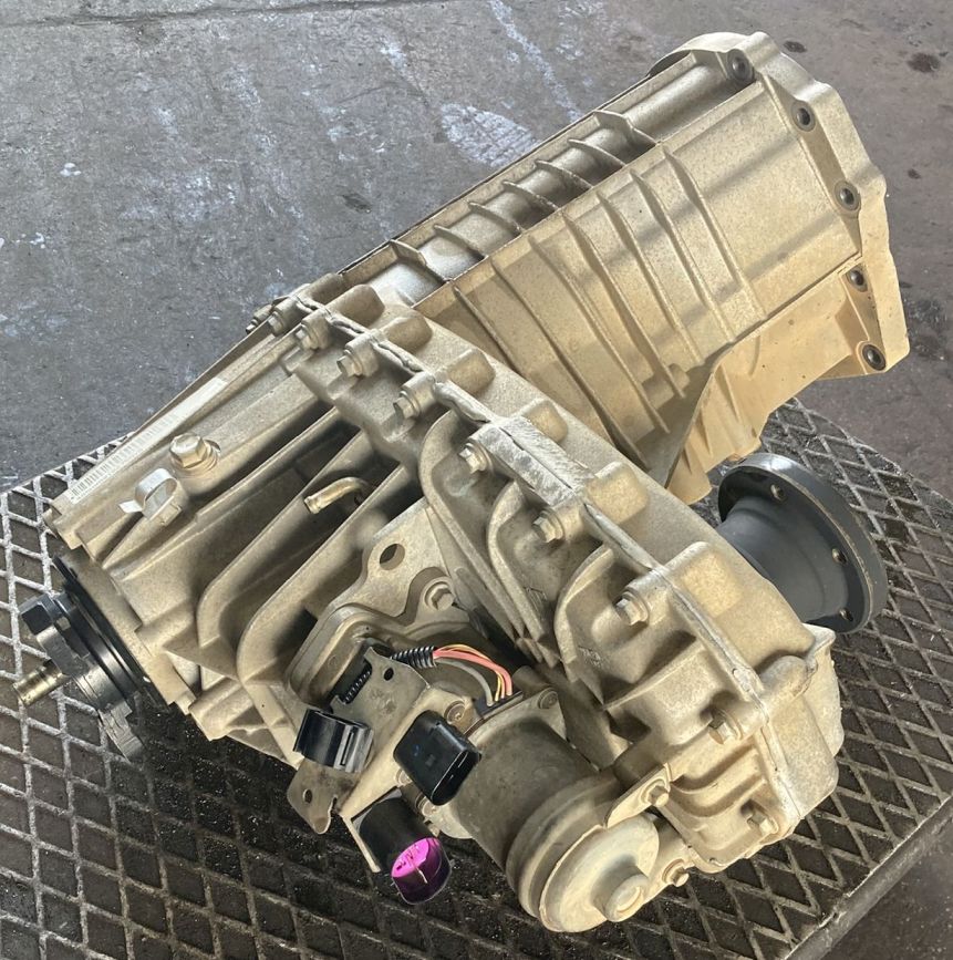 Ripartitore Cambio VW Touareg 3.0 165kw 224cv BKS 2005 HXB 0AD341012K