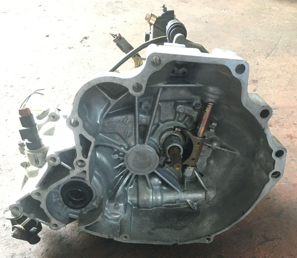 Cambio Manuale 5 Marce Nissan Primera P11 SW 2.0 66kw 90cv CD20 2000 #2 2J0
