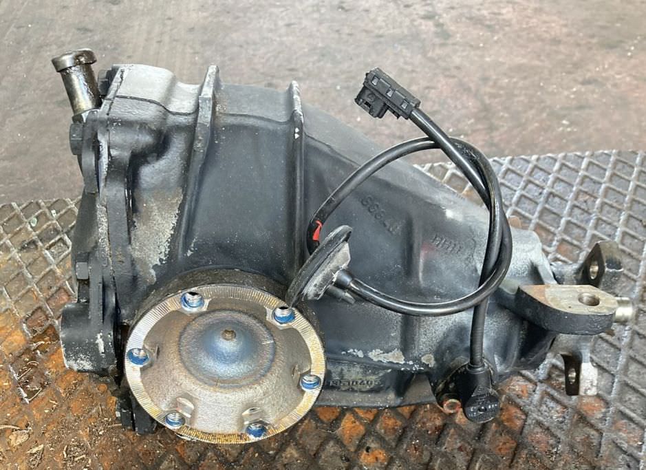 Differenziale Posteriore Mercedes W202 C180 1.8 90kw 122cv 111 1994 3.91 A2013510405 R2013511608