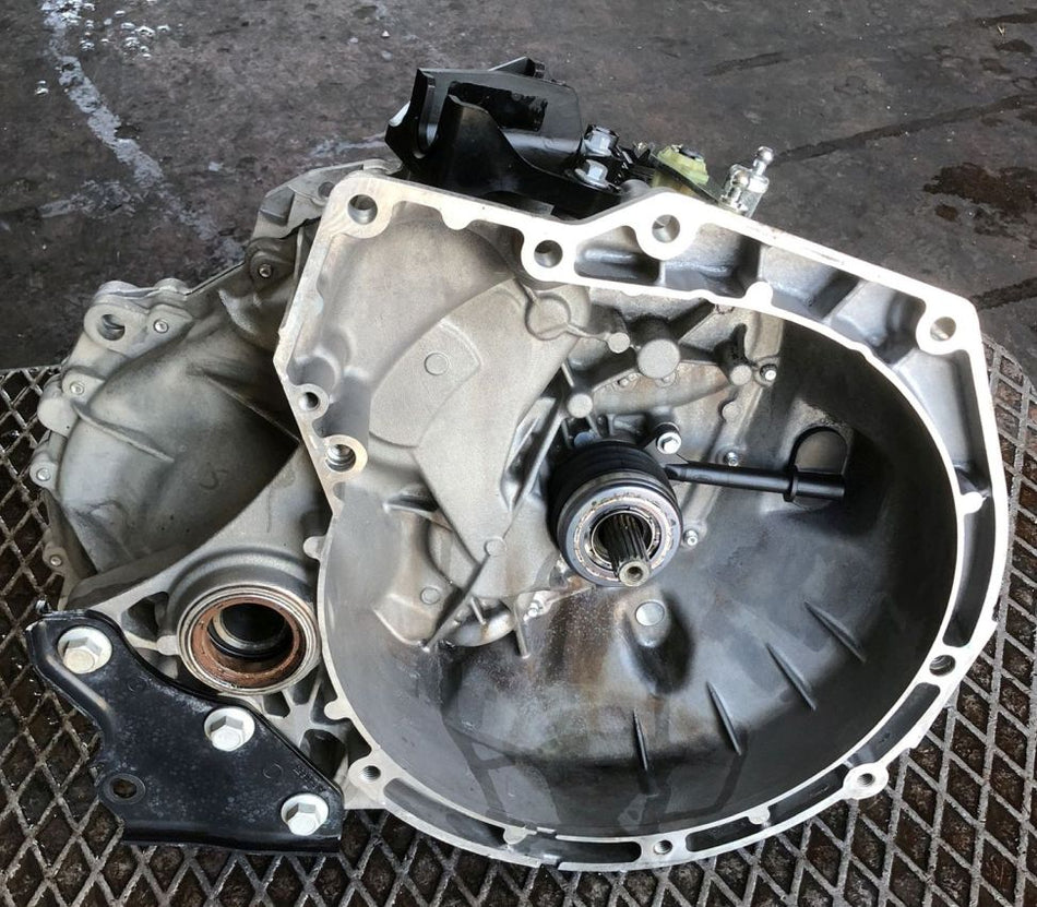 Cambio Manuale 5 Marce Ford Ka+ 1.5 69.9kW 95Cv XUKE 2019 J7BR7002PNC