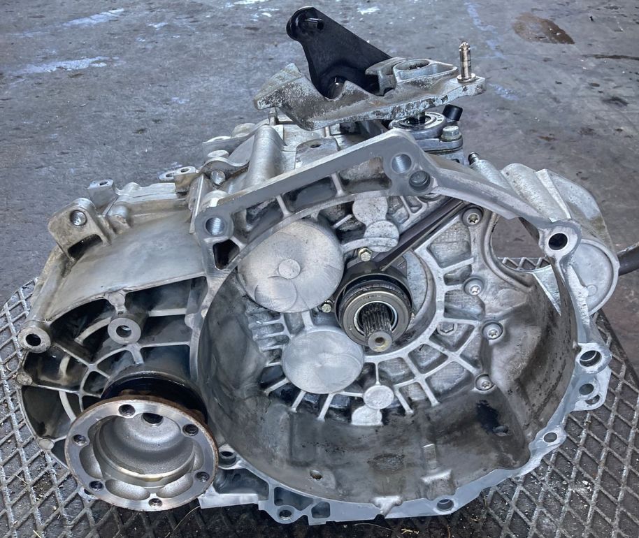 Cambio Manuale 6 Marce Seat Leon 1P 2.0 103kw 140cv BKD 2008 KDM