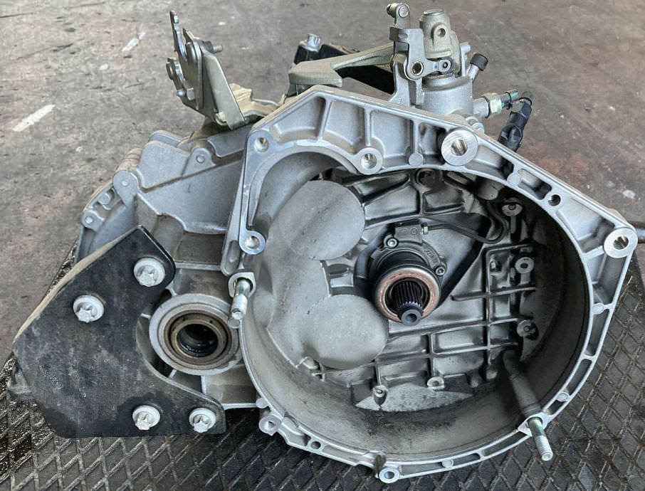 Cambio Manuale 6 Marce Alfa Spider 2.4 JTD 147kw 200cv 939A3000 2007 55350926