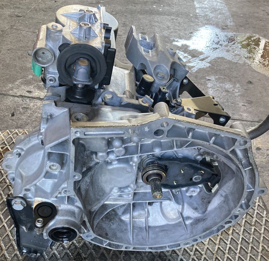 Cambio Automatico Citroen C3 II 1.2 60kw 82cv HM01 2015 20A612 9674098980
