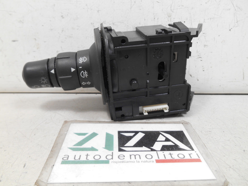Devio Luci Leva Sinistra Renault Scenic II 2007 8200127740