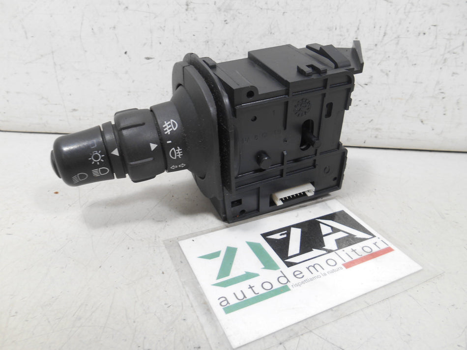 Devio Luci Leva Sinistra Renault Scenic II 2004 8200220458