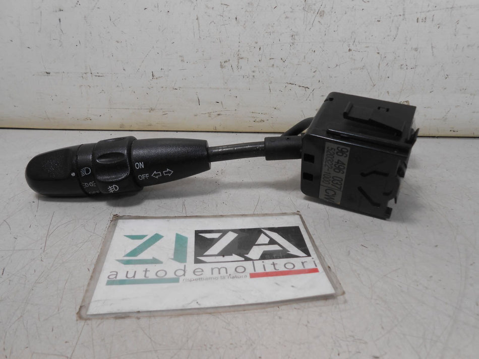 Devio Luci Leva Sinistra Daewoo Kalos 2004 96496037 CW 520322-1000