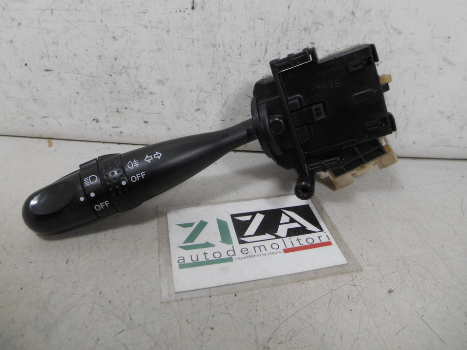 Devio Luci Leva Sinistra Toyota Yaris XP10 2002 1736481