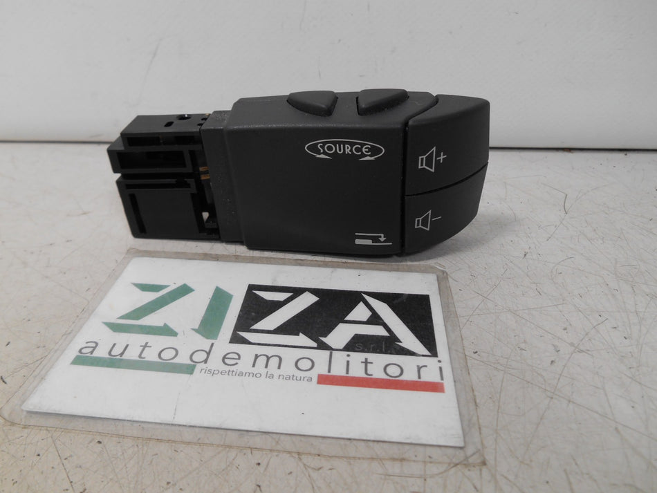 Devio Comando Radio Renault Vel Satis 2003 7701049643