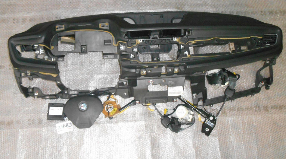 Kit Airbag Cruscotto Alfa Giulietta 2010 50520767 1560915200 00505085810
