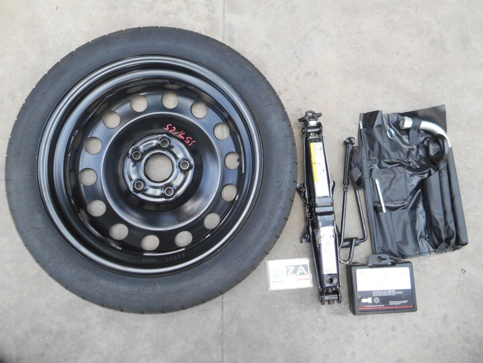 Ruotino + Kit Audi A3 8V Sedan 1.6 2016 5Q0601027AR T125/70R16 96M