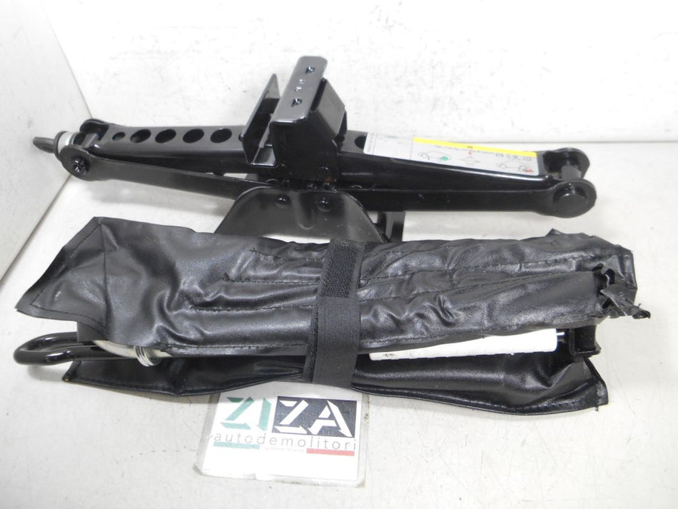 Kit Montaggio Ruota di Scorta Audi Q3 8U 2015 5N0011031B