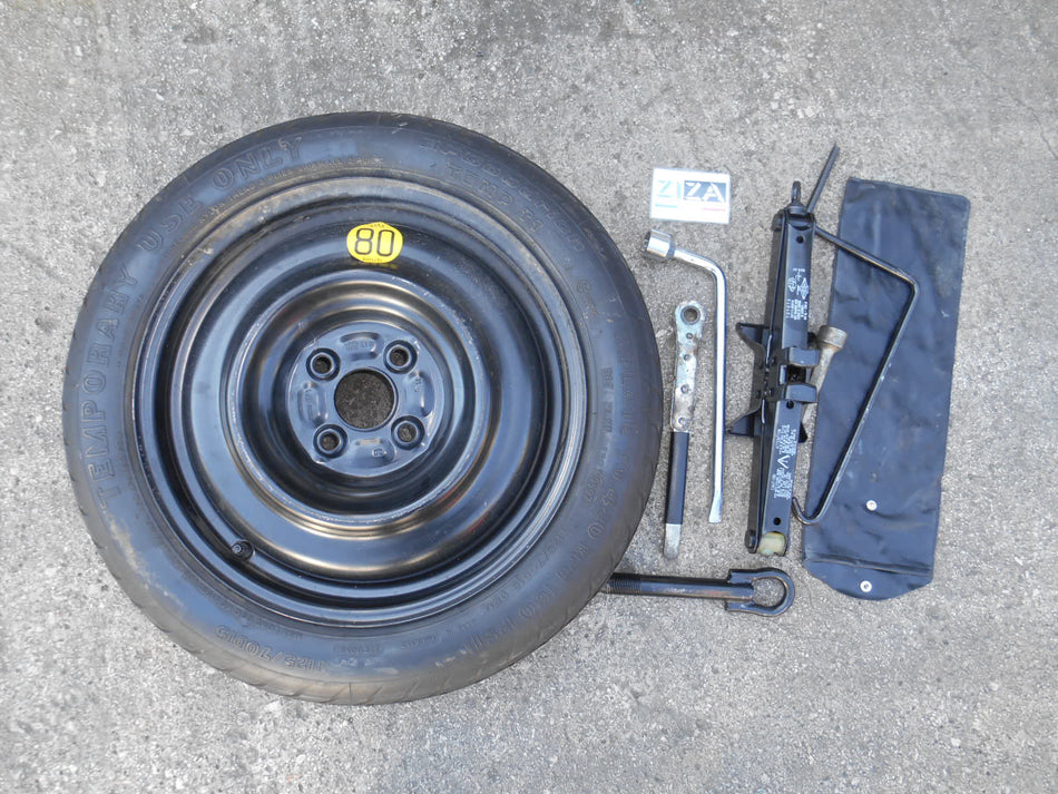 Ruota di Scorta + Kit Toyota Yaris XP90 2008 T125/70D15 95M