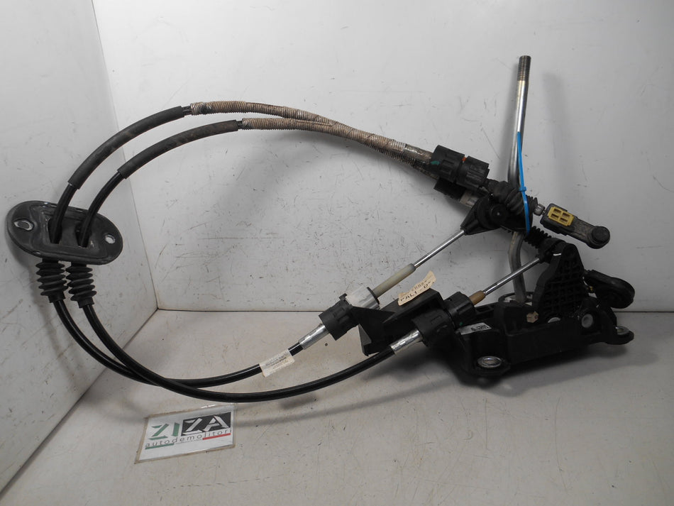 Leva + Cavi Cambio 5 Marce Ford Focus II 1.6 90cv 2006 Berlina 4M5R-7E395-GE 4M5R-7C453-DB